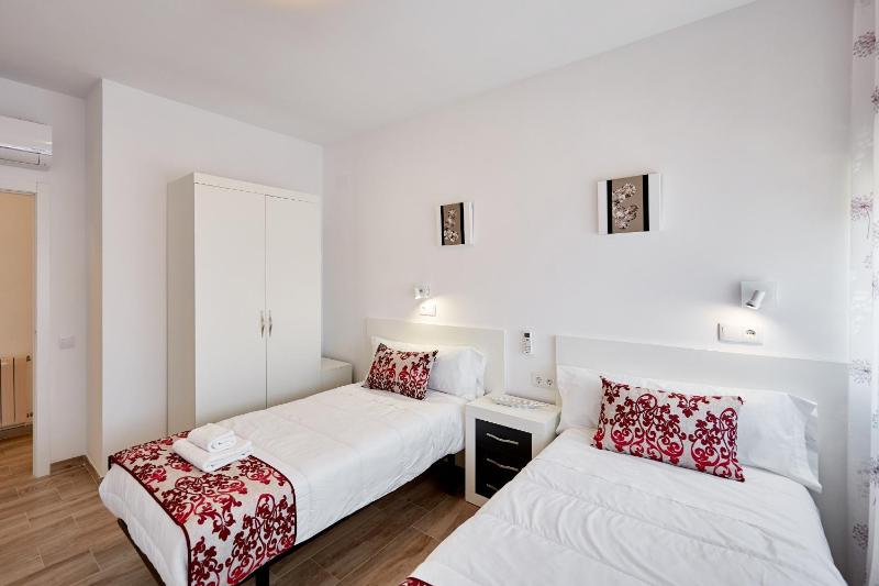 Sonrisa Apartments - image 31