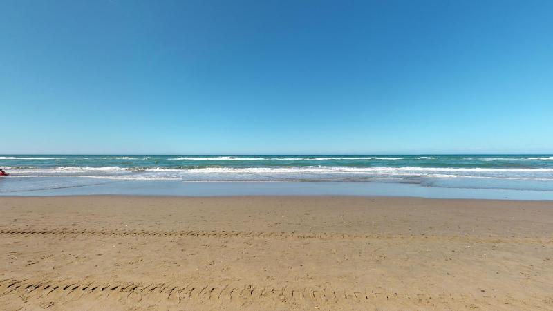 Golden Beach Fuerteventura - EaW Homes - image 18