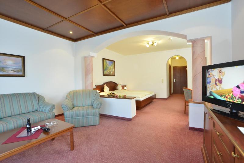 Superior Double Room image 4
