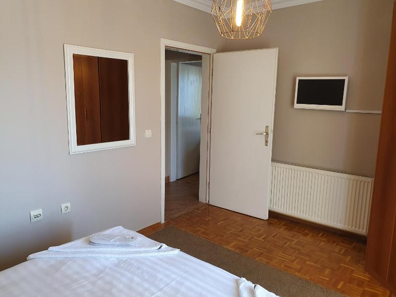 Suite image 2