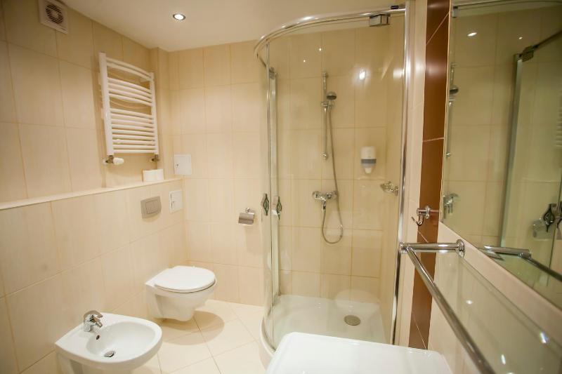 Standard Apartment image 3