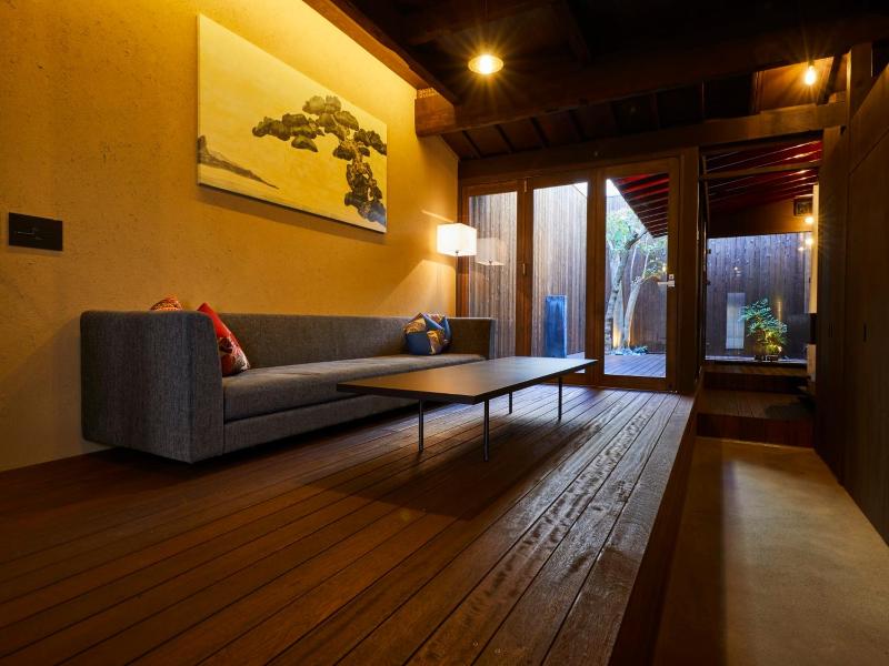 Rinn Premium Nijo Castle North - image 2