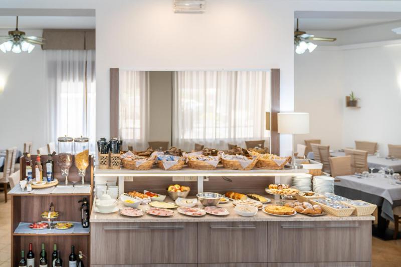 Hotel Stoccarda - image 32