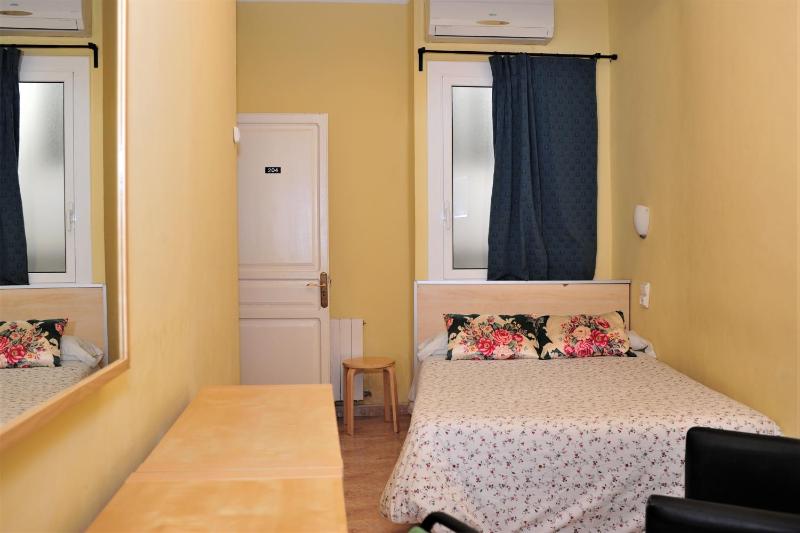 Hostal Bejar - image 2