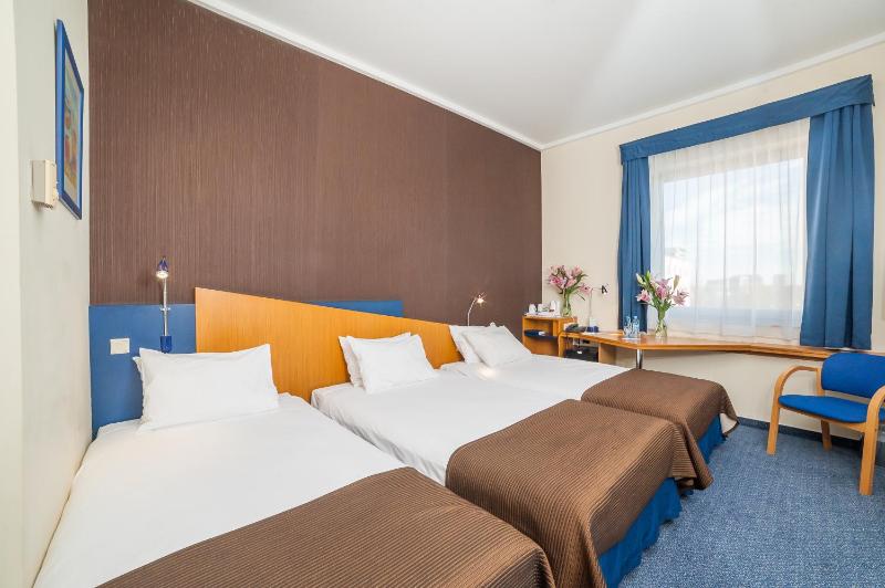 Triple Room image 4
