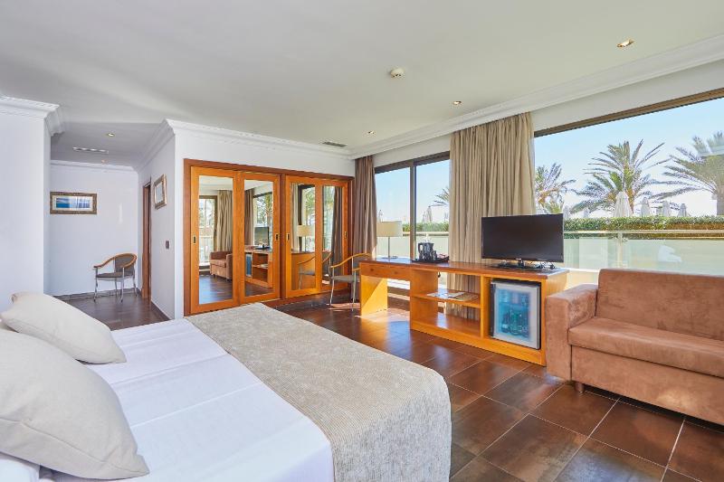 Junior Suite image 2