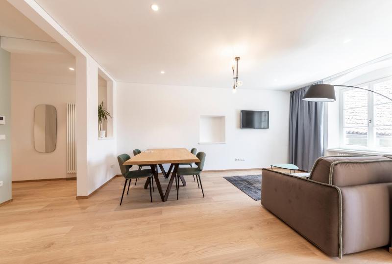 Apartment image 4