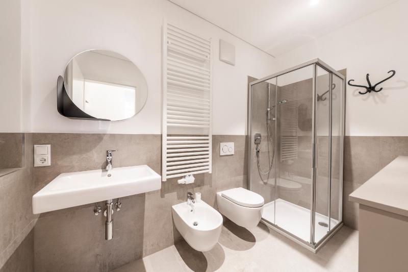 Apartment image 3