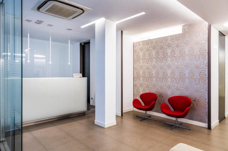 Savoy Hotel - image 12
