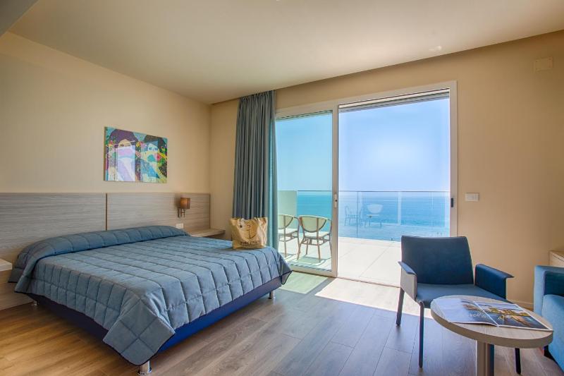 Hotel Ancora - image 33