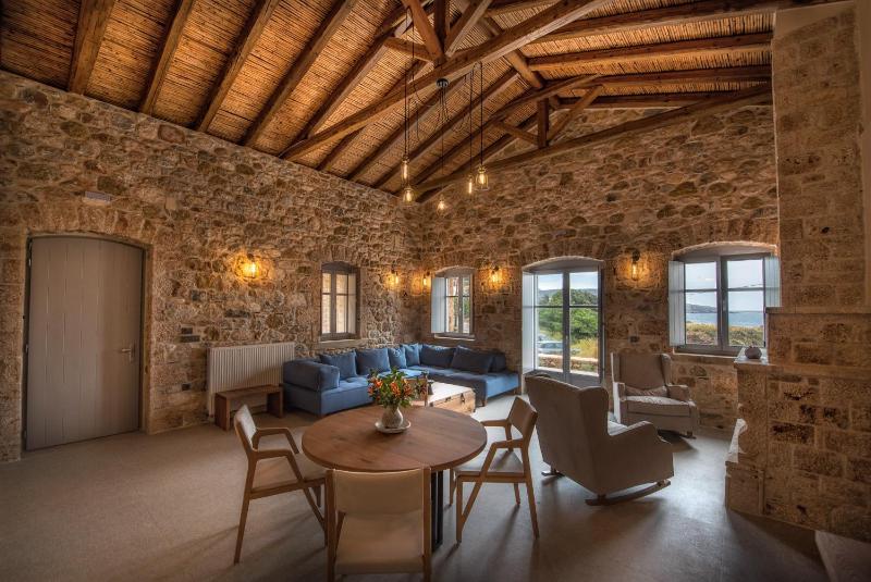 Presidential Suite image 3