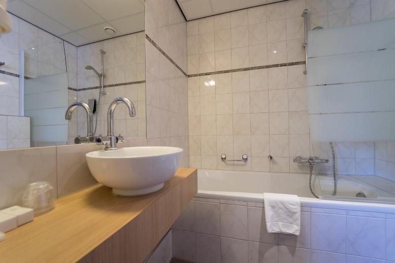 Superior Room image 4