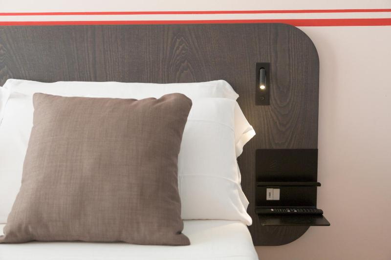 Deluxe Apartment image 3