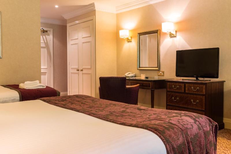 Standard Double Room image 4