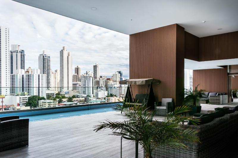 Delightful Ocean View Apartment - PH Quartier Del Mar - image 10