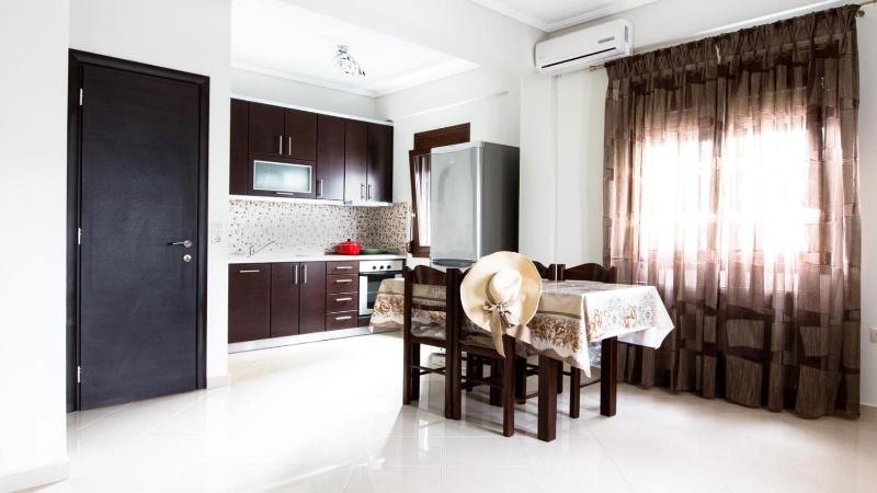 Five-Bedroom House image 2