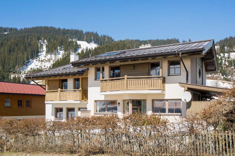 Holiday Home image 2