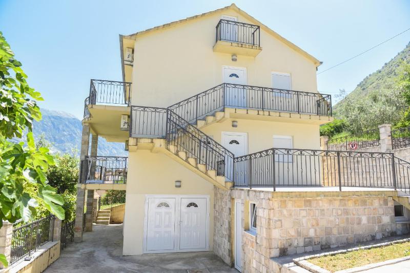 Boka Bayview Apartments - image 7