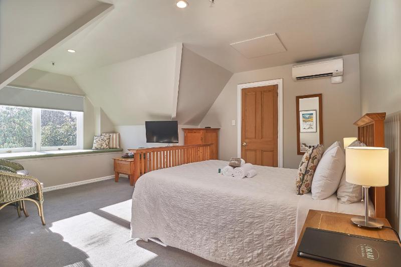 Orari Boutique Hotel - image 11