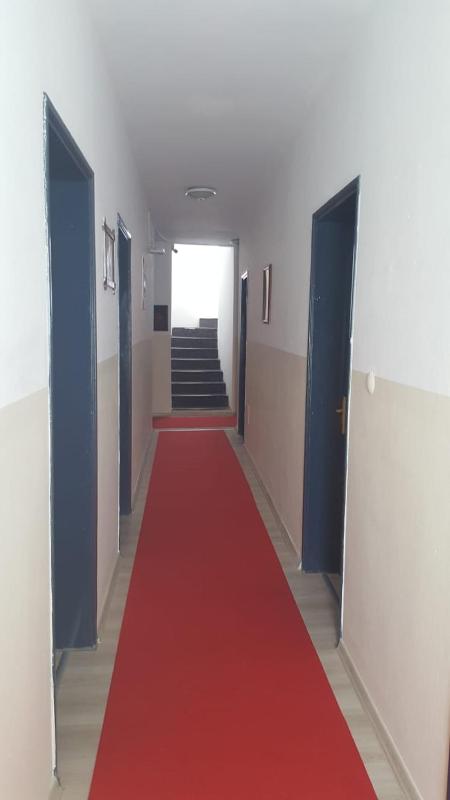 Standard Triple Room image 1
