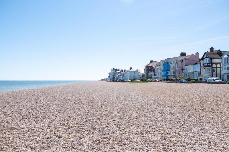 Stoney Beach - Aldeburgh Coastal Cottages - image 46