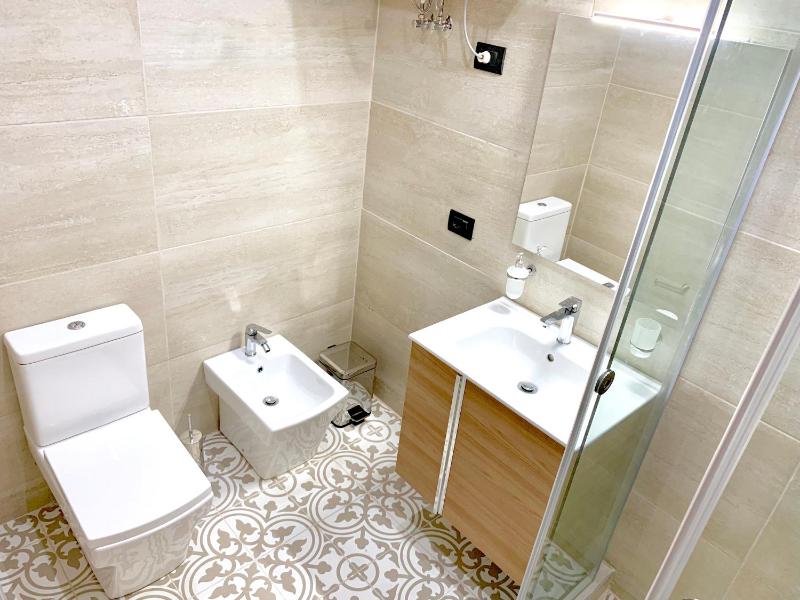 Superior Apartment image 2