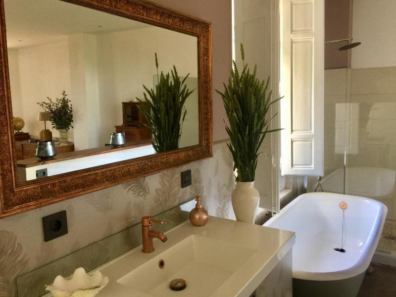 Superior Double or Twin Room with Terrace image 2