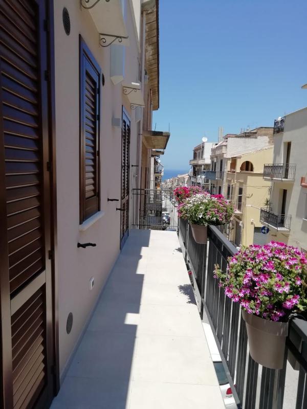 Mamiani Suite - image 21