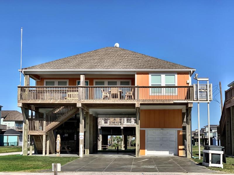 Three-Bedroom House image 1