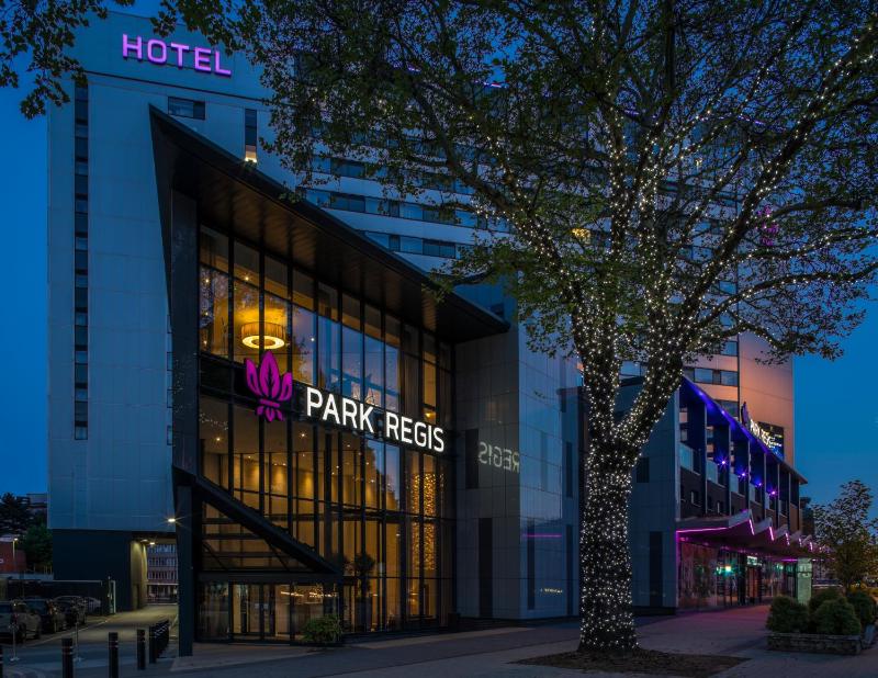 Park Regis Birmingham - image 25