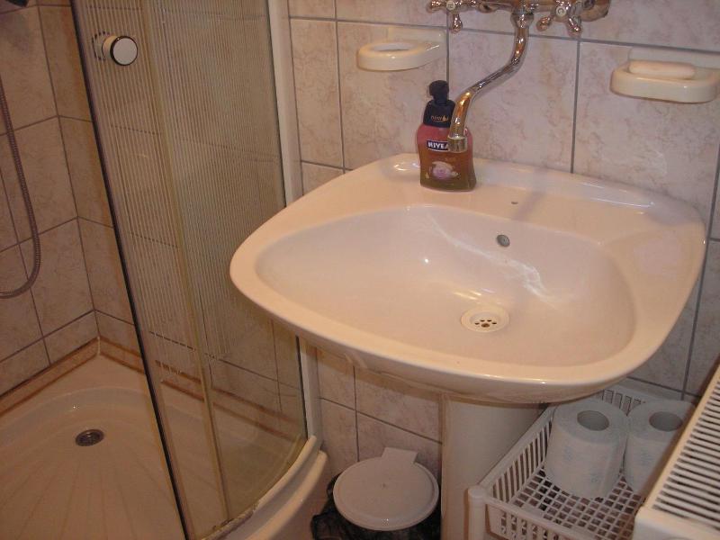 Double Room (1 Adult + 1 Child) image 3