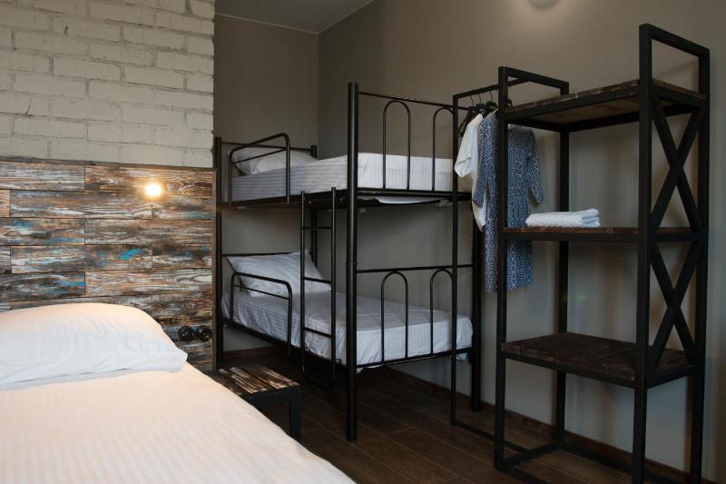 Superior Quadruple Room image 1