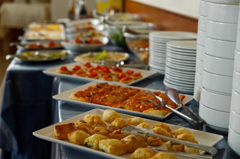 Albergo Roma Spiaggia - image 5
