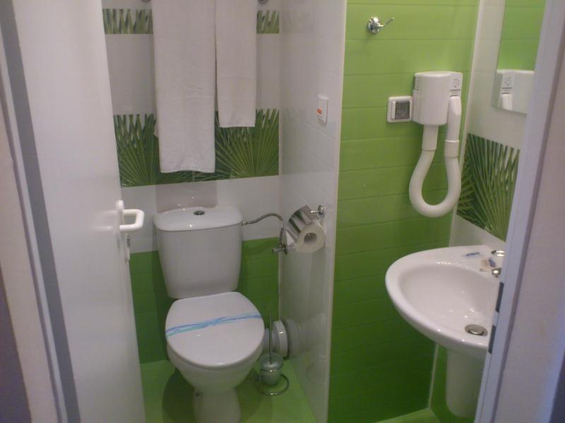 Hotel Glarus Beach& Aqua Park - image 22