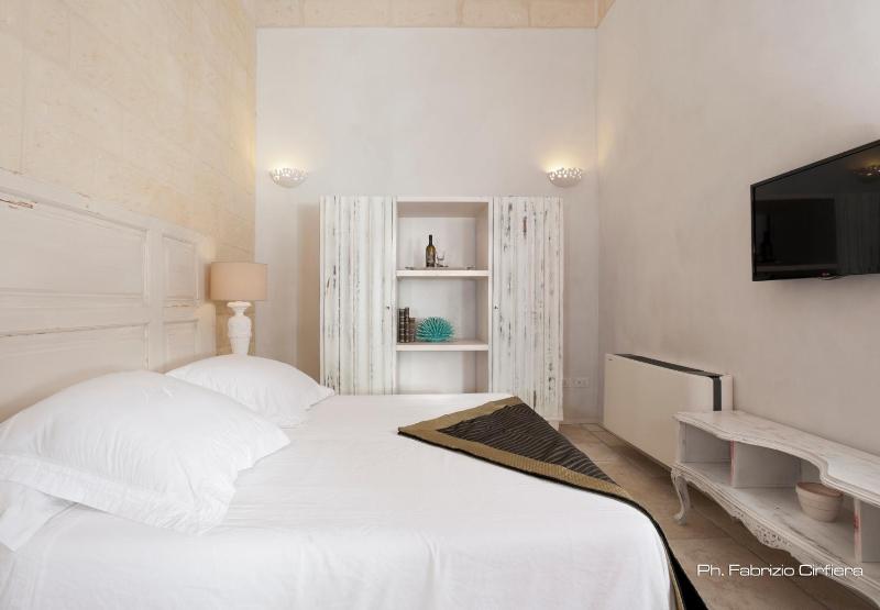 Double Room image 4