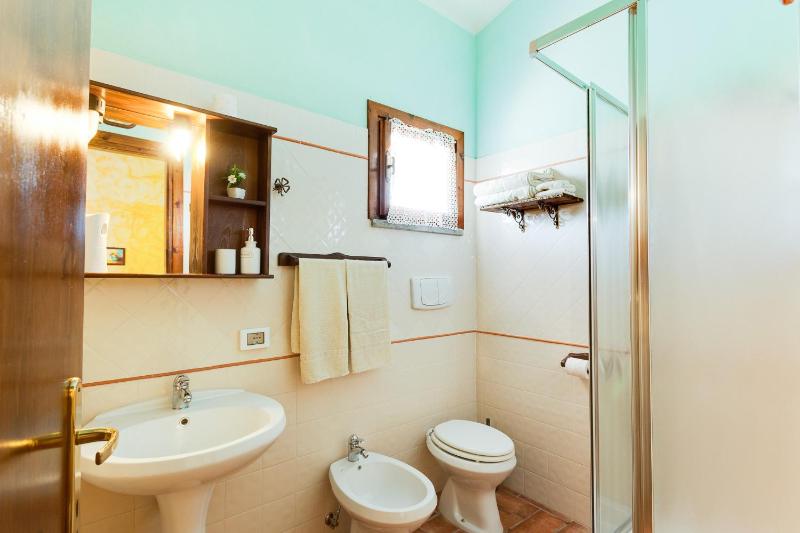 Deluxe Double or Twin Room image 2