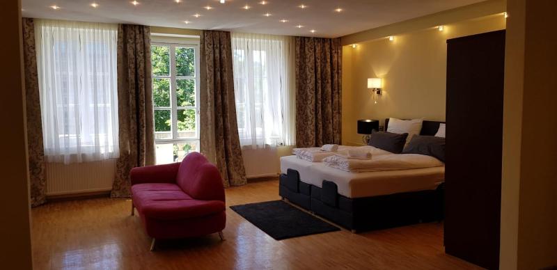 Superior Suite image 1