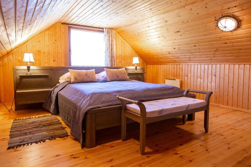 Two-Bedroom House image 2
