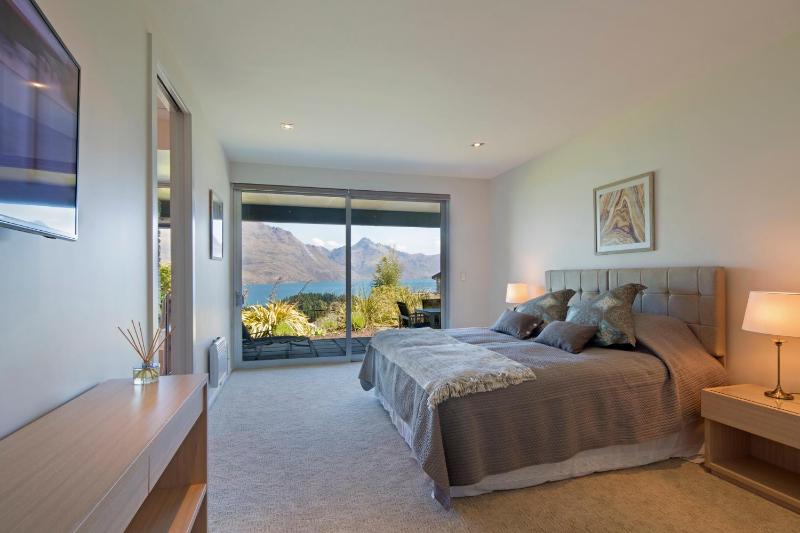 Papillon a Relax it's Done luxury holiday home - image 23