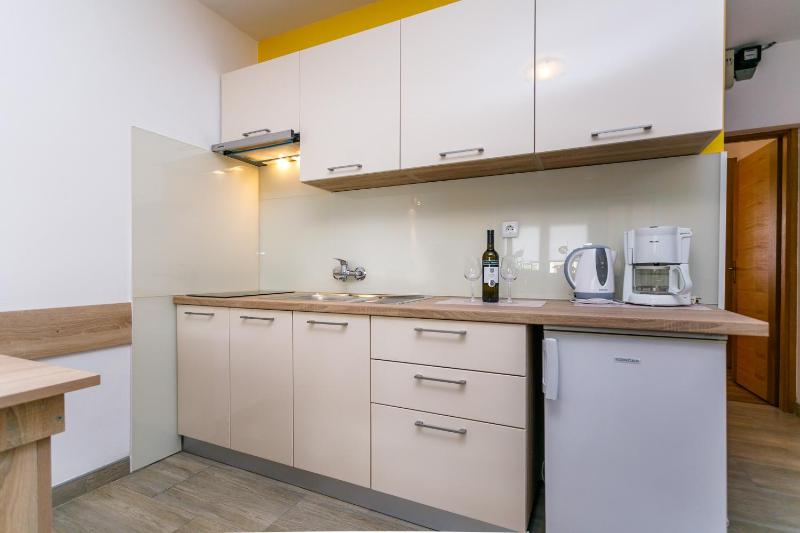 Holiday House Snjezana - image 7