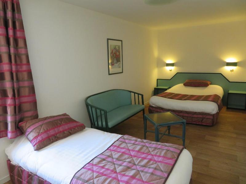 Triple Room image 3