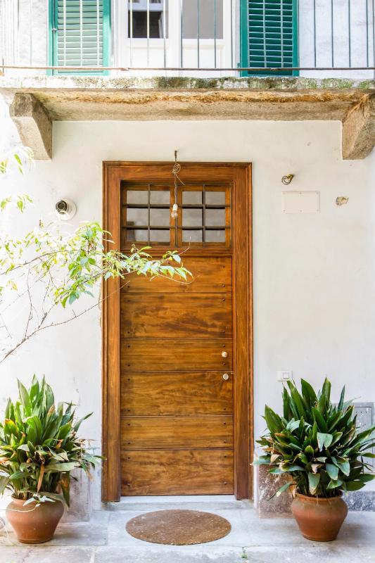 LuxRent Apartment Castello - image 7