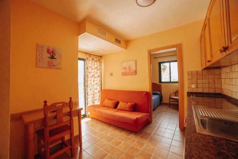 Apartamentos Palm Court - image 15