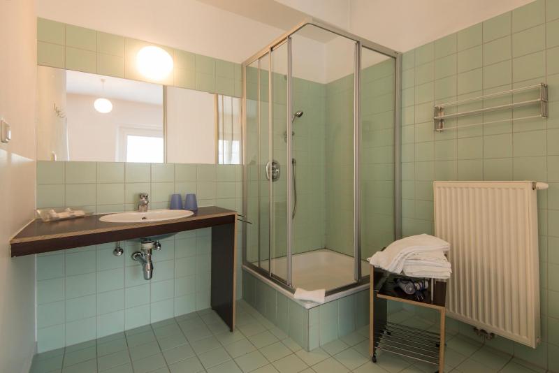 Studio Apartment image 1