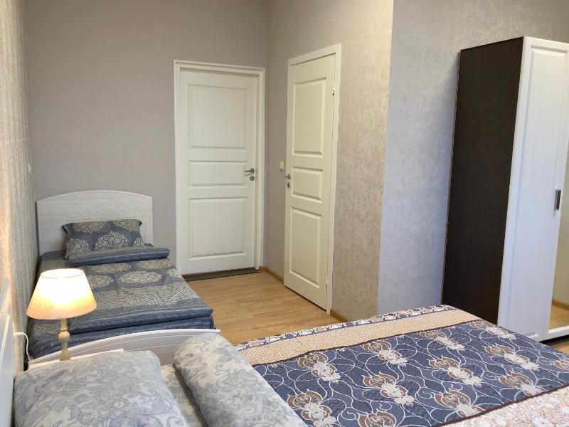 Deluxe Triple Room image 2