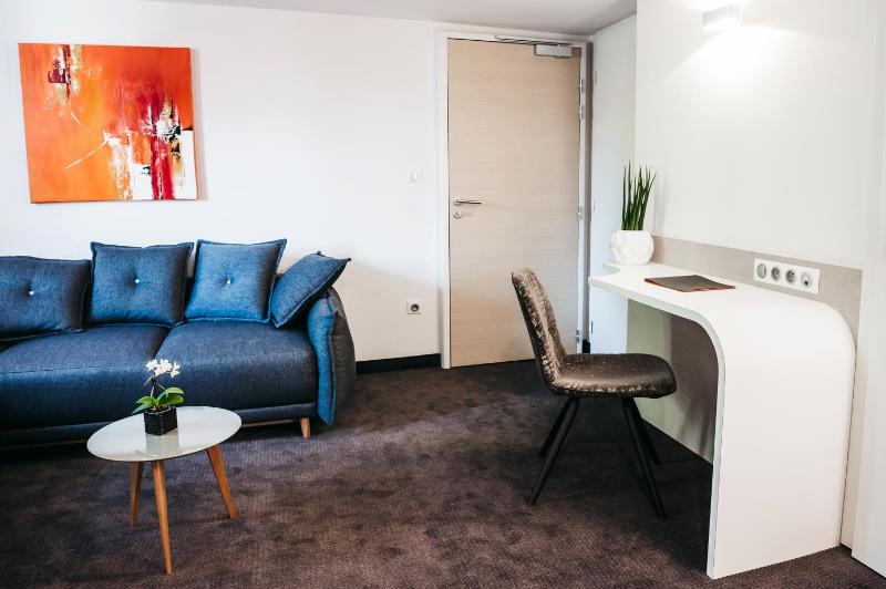Two-Bedroom Suite image 2