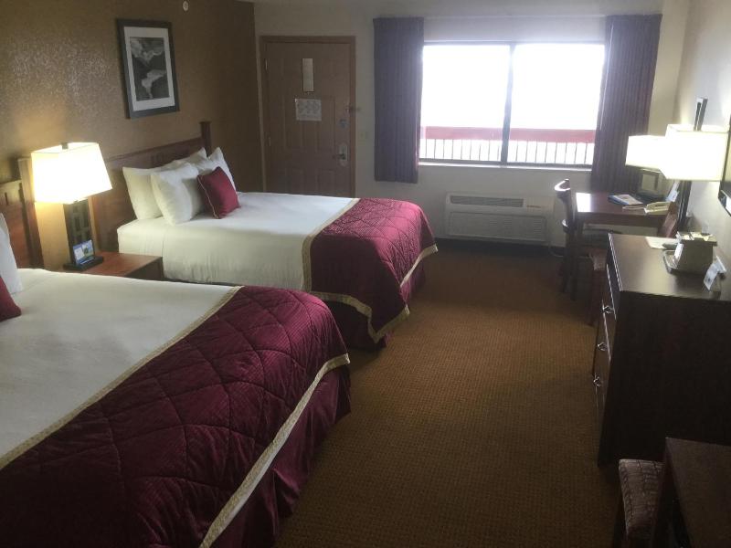 Queen Room with Two Queen Beds - Disability Access/Non-Smoking image 2