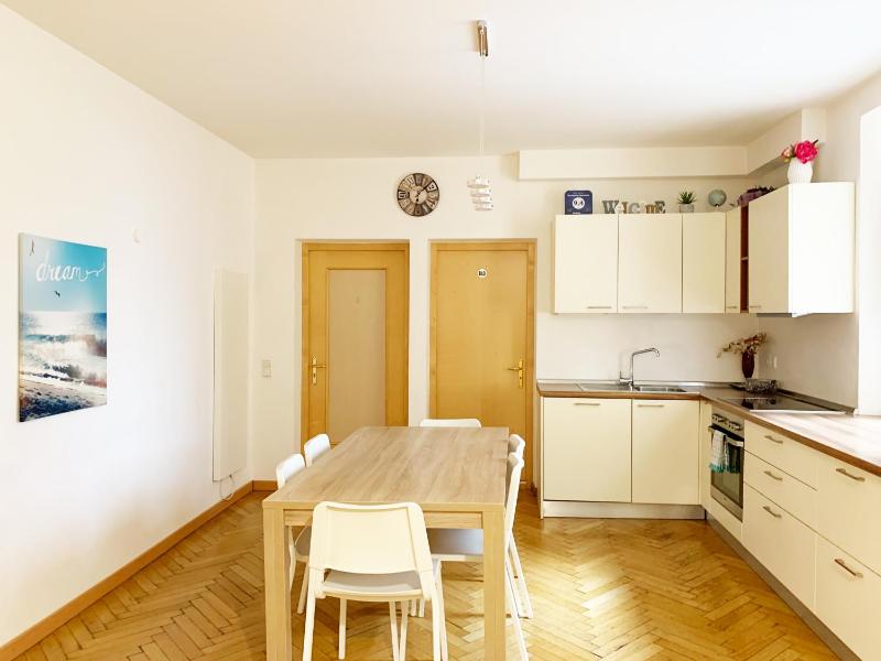 Three Bedroom Apartment image 3