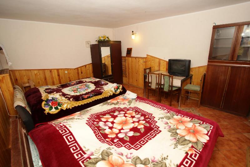 Vila Pas Justiną - image 48