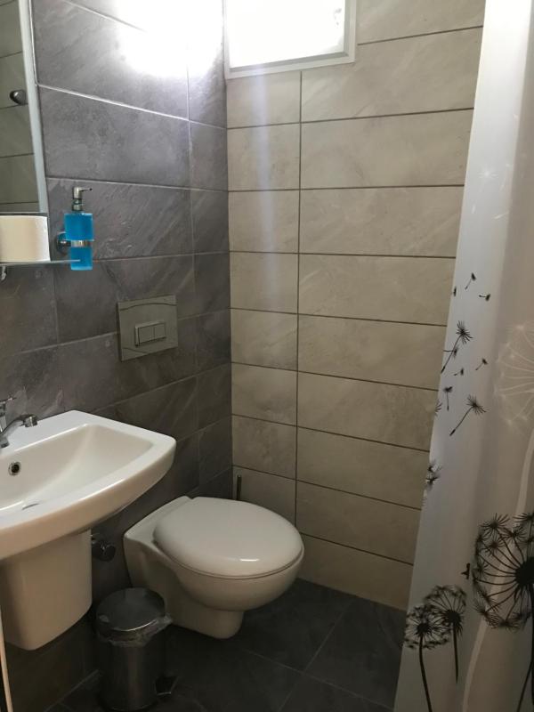 Budget Small Double Room image 2